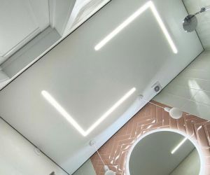 Натяжной потолок в сталинке 